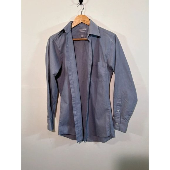 ✨5 for $15✨ Men’s Gray Van Heusen Button Down Dress Fitted Shirt - Picture 9 of 9
